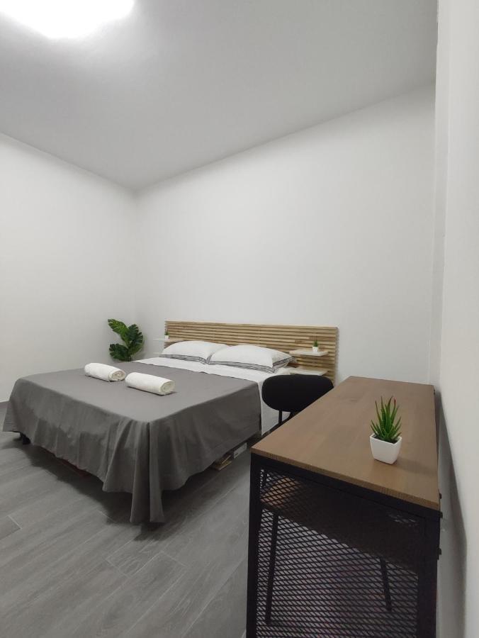 Dm Rome Holiday Екстер'єр фото