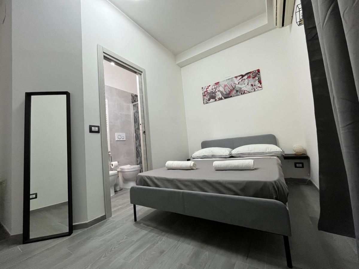 Dm Rome Holiday Екстер'єр фото